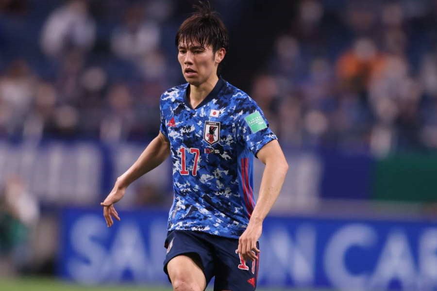 Màn so tài giữa Ao Tanaka và Quang Hải, 2 ngôi sao trẻ hàng đầu Châu Á rất đáng xem. Ảnh: Football-zone
