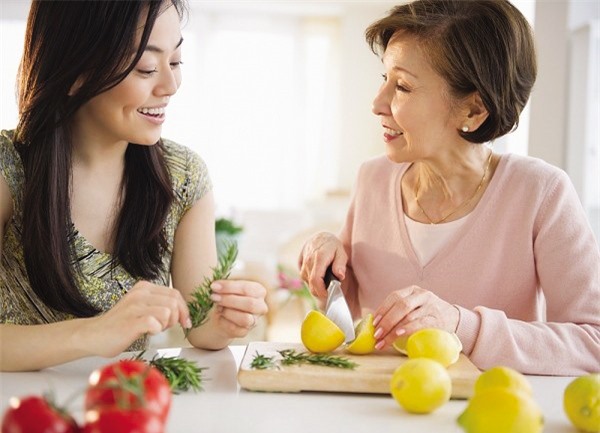 Mối quan hệ giữa những người phụ nữ trong gia đình chồng tôi luôn tốt đẹp. Ảnh minh hoạ