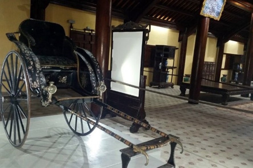 Xe kéo của vua Thành Thái tặng mẹ là một trong số ít những cổ vật “hồi hương” được qua hình thức đấu giá của Trung tâm Bảo tồn di tích Cố đô Huế trong nhiều năm qua