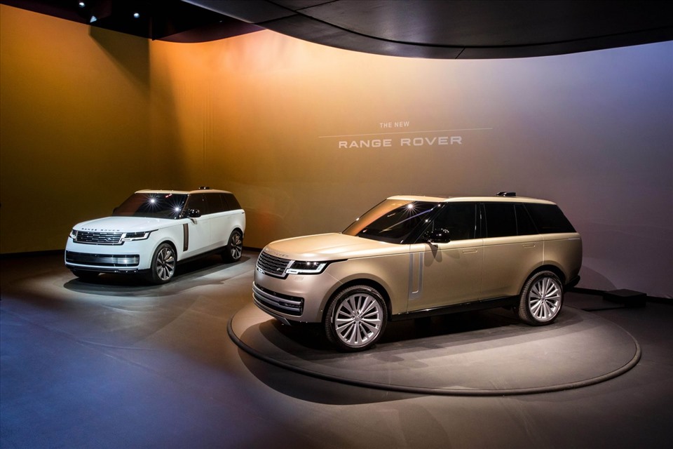 Range Rover 2022 được nâng cấp theo hướng sang trọng, hiện đại, khả năng cá nhân hóa tốt hơn bao giờ hết. Ảnh: Land Rover.