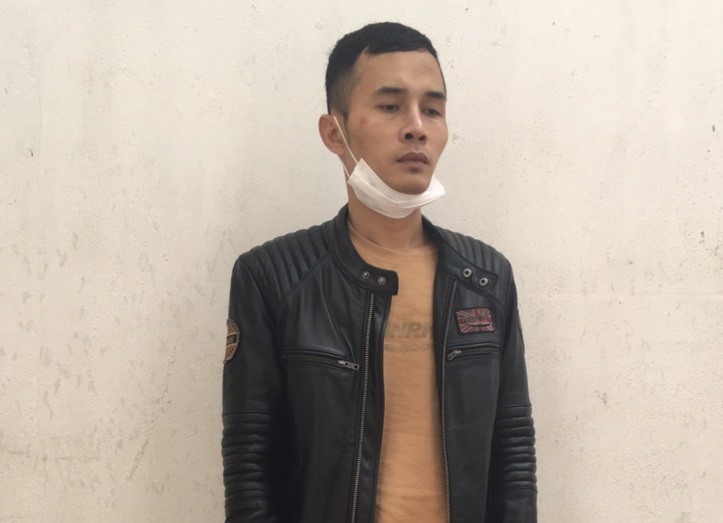 Đối tượng Phan Tấn Thương bị khởi tố về hành vi chống người thi hành công vụ. Ảnh: NT