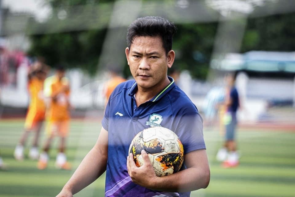 Cựu thủ môn Quang Huy từng bắt chính trong trận đấu của tuyển Việt Nam và tuyển Trung Quốc năm 2010. Ảnh: Phù Đổng FC