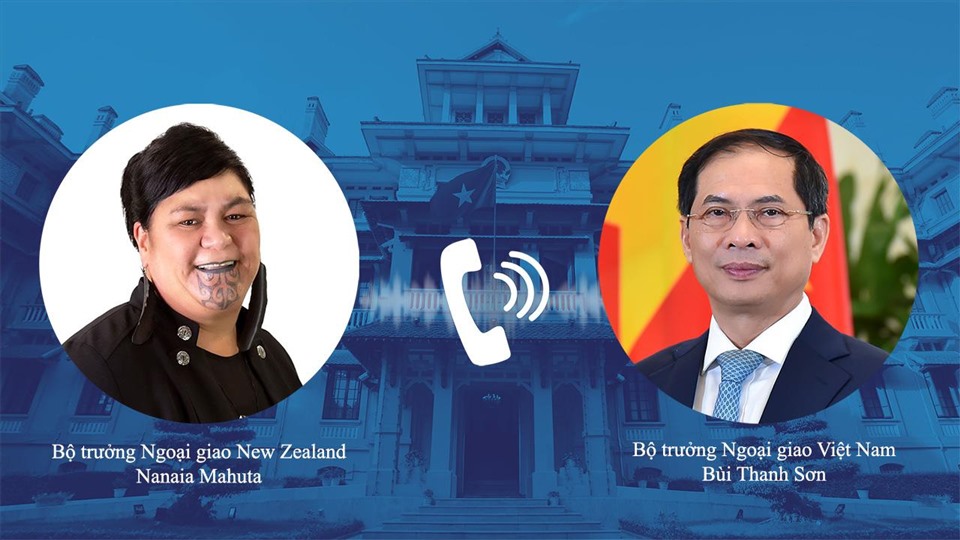 Bộ trưởng Ngoại giao Bùi Thanh Sơn điện đàm với Ngoại trưởng New Zeland Nanaia Mahuta. Ảnh: BNG