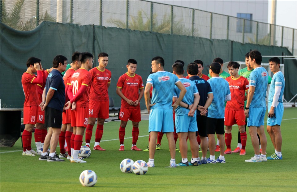 Đội tuyển Việt Nam đã trải qua buổi tập luyện cuối cùng ở UAE trước khi lên đường di chuyển sang Oman. Ảnh: VFF