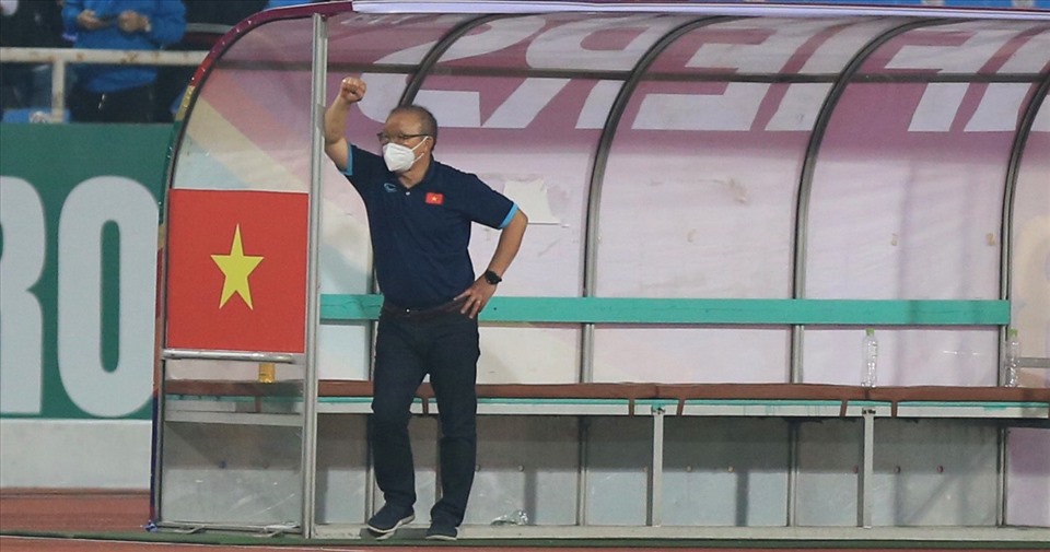 HLV Park Hang-seo rất thất vọng khi tuyển Việt Nam chưa có điểm số nào, nhưng cơ hội cho đội vẫn còn nhiều. Ảnh: Hoài Thu.