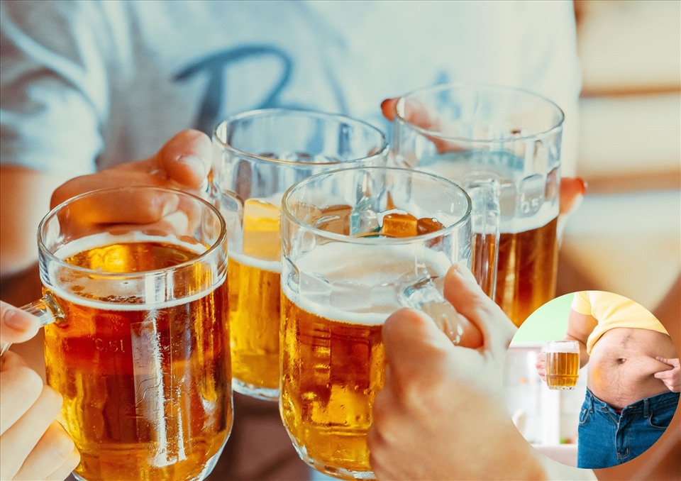 Cơ thể - uống bia Uống bia có thể mang lại một số lợi ích cho sức khỏe, bao gồm giúp giảm stress và cải thiện tâm trạng. Ngoài ra, bia cũng chứa một số thành phần dinh dưỡng có lợi cho cơ thể. Hãy xem hình ảnh về những cơn khát được giải quyết bằng những cốc bia ngon và mát lạnh, và cảm nhận ngay sự thư giãn và sảng khoái cho cơ thể của bạn!