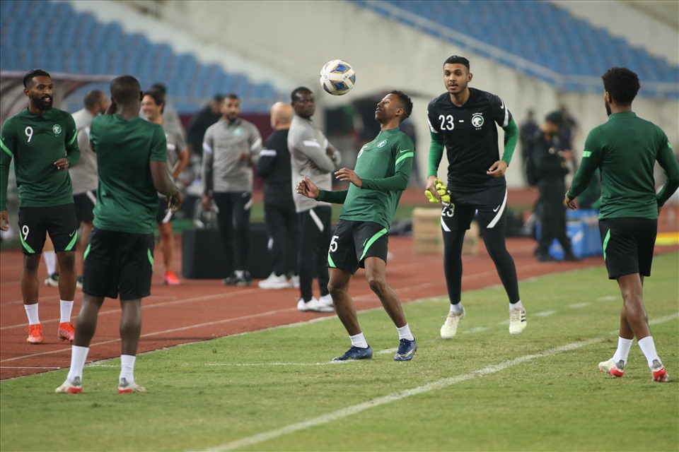 Nhìn chung, tinh thần của các cầu thủ đội tuyển Saudi Arabia là khá thoải mái để bước vào buổi tập.