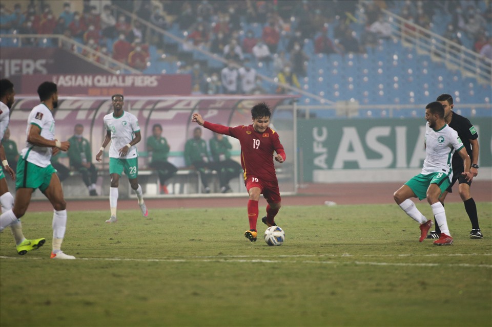 Không phụ lòng tin tưởng của HLV người Hàn Quốc, cầu thủ của Hà Nội FC đã đóng góp không nhỏ vào việc triển khai bóng của đội tuyển Việt Nam trong trận đấu với đội tuyển Saudi Arabia.