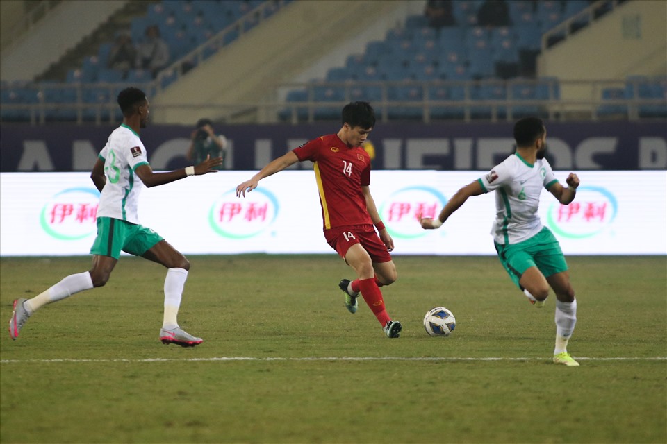 Đón tiếp đội tuyển Saudi Arabia trên sân nhà Mỹ Đình, thầy trò HLV Park Hang-seo đã không thể làm nên bất ngờ và để thua với tỉ số 0-1.