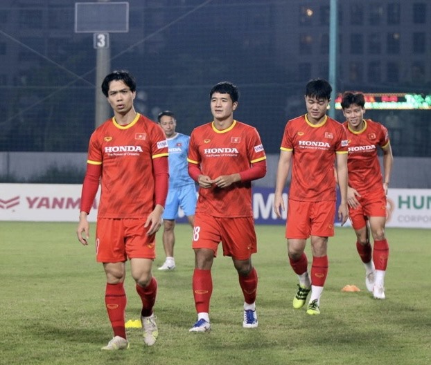 Tuyển Việt Nam "xả trại", các cầu thủ về thăm gia đình