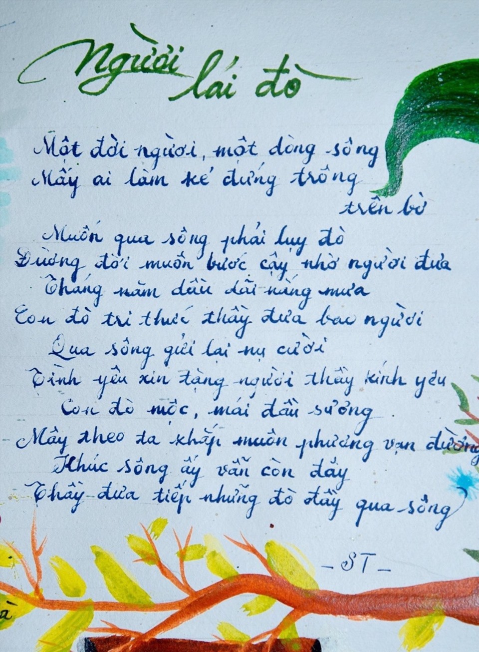 Những lời thơ, dòng chữ đầy ấm áp của các học sinh Trường THCS Cù Chính Lan (TP. Thanh Hóa), gửi đến thầy cô trên những trang báo tường.