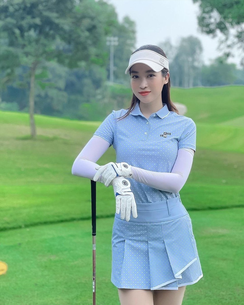 Hoa hậu Đỗ Mỹ Linh chia sẻ về niềm đam với bộ môn golf. Ảnh: NVCC