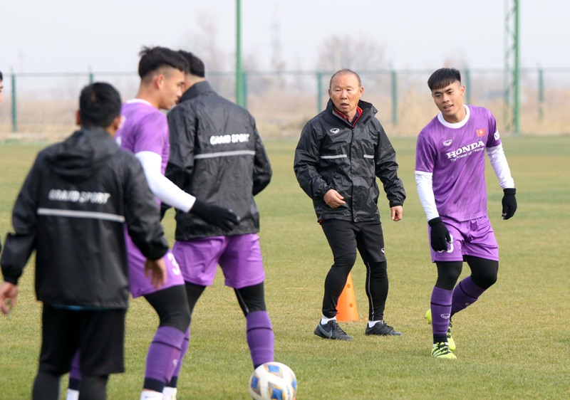 Huấn luyện viên Park Hang-seo cùng U23 Việt Nam có được lợi thế nhiều hơn so với U23 Myanmar. Ảnh: VFF