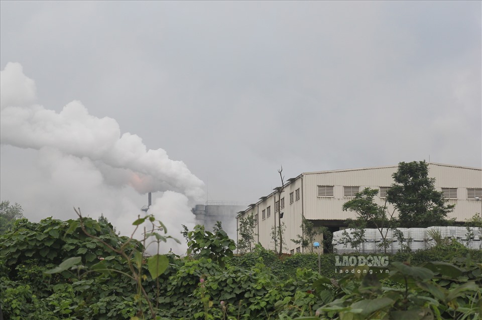 Các nhà máy hóa chất tại khu công nghiệp Tằng Loỏng thường xuyên xảy ra sự cố gây ảnh hưởng đến môi trường, đe dọa tính mạng người dân.