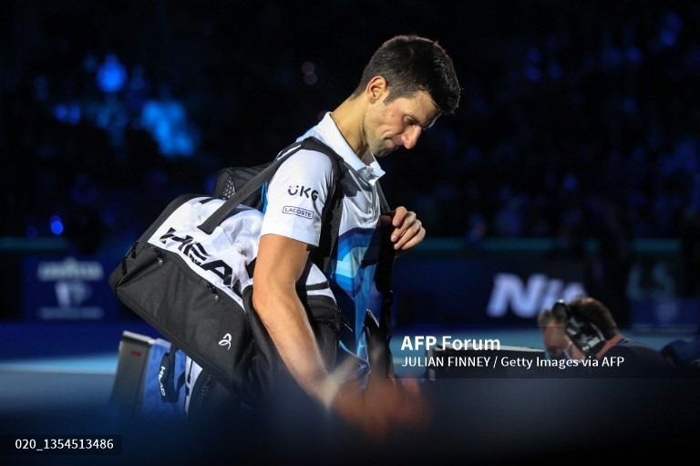 Novak Djokovic thể hiện được phẩm chất của tay vợt số 1 thế giới, nhưng đối thủ lại có trận đấu hay hơn. Ảnh: AFP