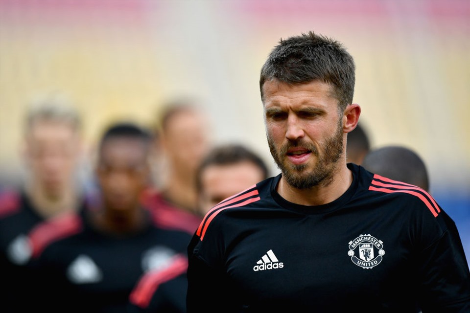 Carrick nhận trách nhiệm nặng nề khi dẫn dắt Man United. Ảnh: Sopitas.com