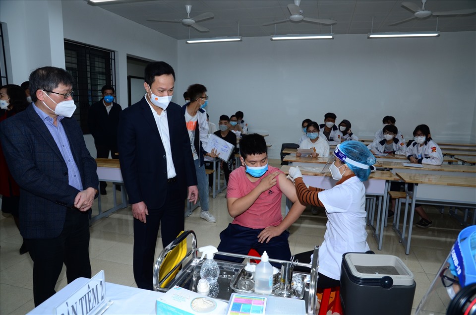 Trường THPT Hồng Quang là đơn vị lựa chọn thí điểm tiêm vaccine cho trẻ 15-18 tuổi. Ảnh: Cổng TTĐT tỉnh Hải Dương