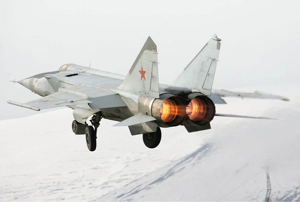 Chiến đấu cơ MiG-25. Ảnh chụp màn hình.