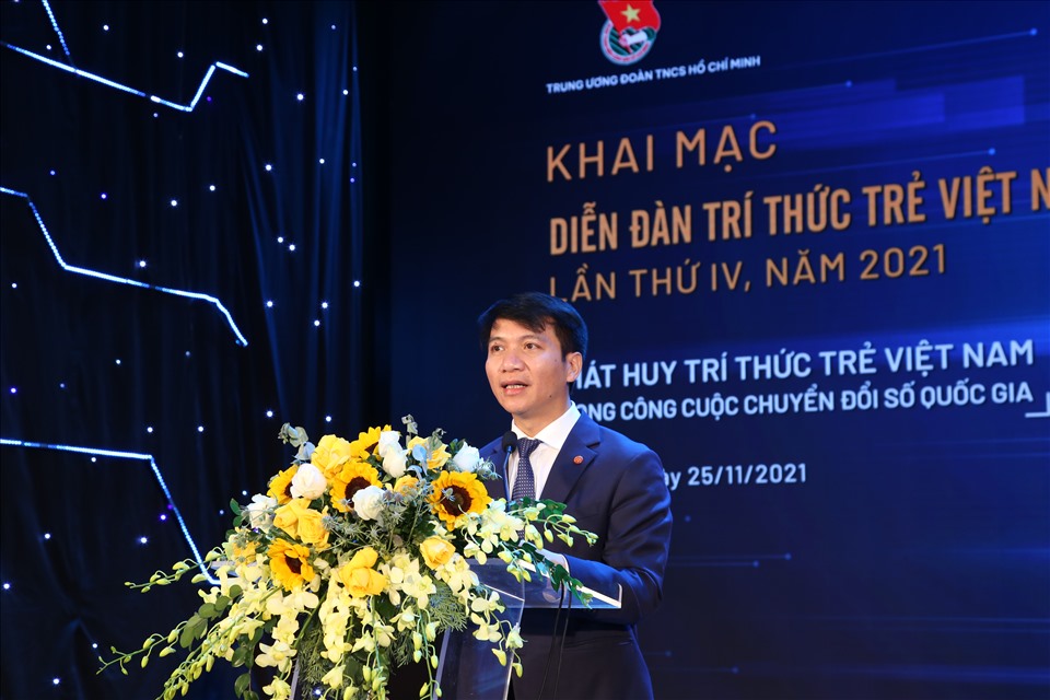 Anh Nguyễn Ngọc Lương, Bí thư Trung ương Đoàn, Chủ tịch Trung ương Hội Liên hiệp thanh niên Việt Nam, phát biểu khai mạc diễn đàn.
