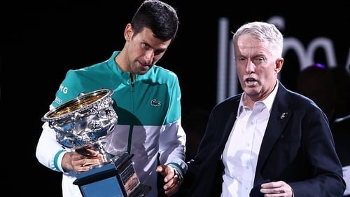 Ban tổ chức Australian Open khẳng định, thời gian để Djokovic quyết định tiêm vaccine COVID-19 và đăng ký tham dự giải sắp hết. Ảnh: RTE