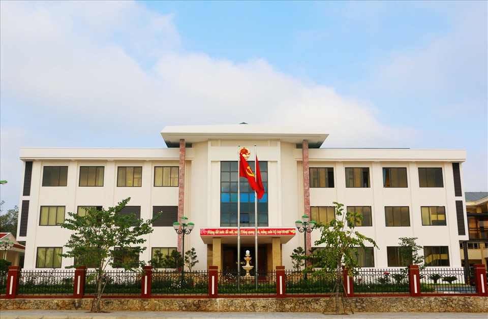 Trụ sở huyện ủy Cô Tô