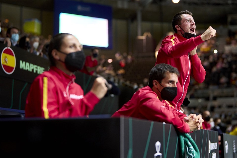 Đội tuyển Tây Ban Nha cũng có trận thắng khá dễ dàng trước tuyển Ecuador. Ảnh: Davis Cup
