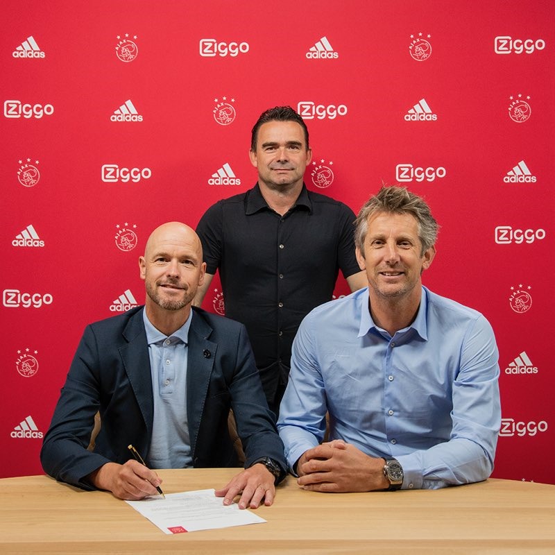 Eric ten Hag sẽ nhận được nhiều lời khuyên từ Edwin Van der Sar về Man United. Ảnh: Ajax Armsterdam