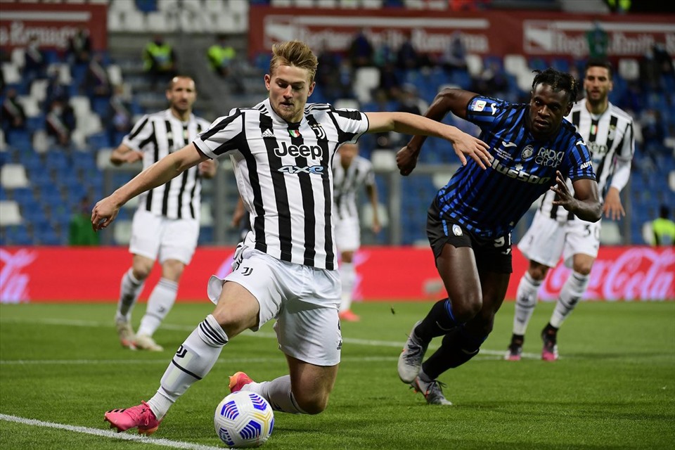 Juventus đối đầu với Atalanta luôn là trận cầu tâm điểm của Serie A. Ảnh: Blackwhitereadallover