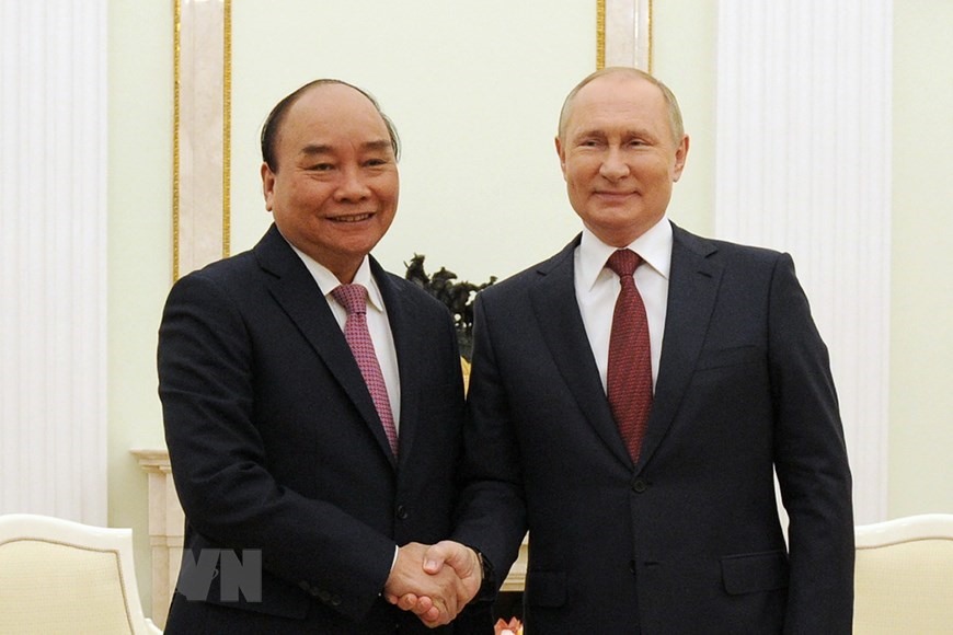 Chủ tịch nước Nguyễn Xuân Phúc hội đàm với Tổng thống Nga Vladimir Putin. Ảnh: TTXVN