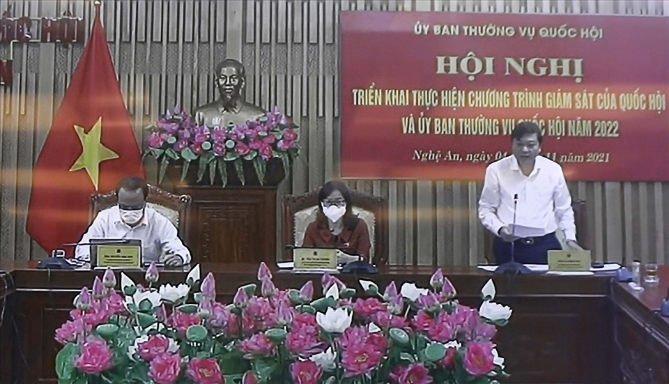 Phó Chủ tịch UBND tỉnh Nghệ An Lê Hồng Vinh.