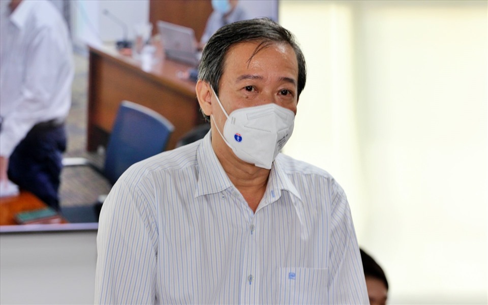 Ông Nguyễn Văn Vĩnh Châu – Phó Giám đốc Sở Y tế TPHCM thông tin về hỗ trợ các tỉnh miền Tây chống dịch. Ảnh: Thành Nhân