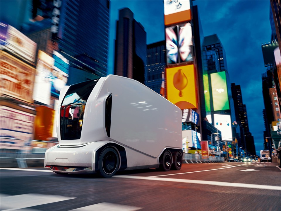 Xe tải tự lái: Hãy cùng chiêm ngưỡng hình ảnh về chiếc xe tải tự lái hiện đại và tiện ích này. Với khả năng hoàn toàn tự động và linh hoạt trong việc di chuyển, xe tải tự lái sẽ giúp cho công việc của bạn dễ dàng và thuận tiện hơn bao giờ hết.