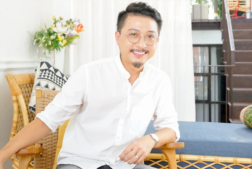 Nam diễn viên Hứa Minh Đạt gây tranh cãi khi nêu quan điểm về đàn ông đi nhậu. Ảnh: NVCC