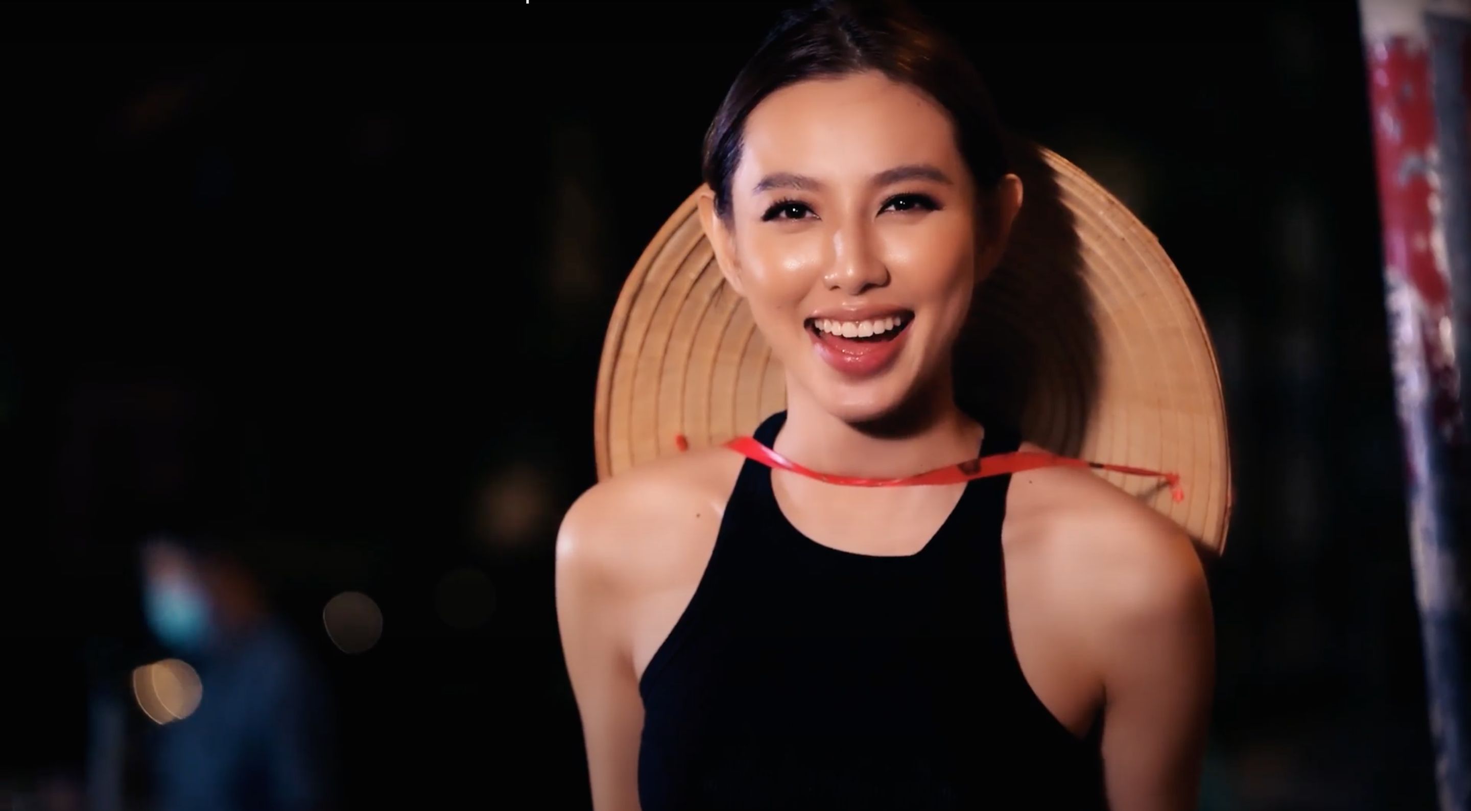 Trong vòng 24 tiếng, đoạn video của Thuỳ Tiên trên fanpage Miss Grand International 2021 đã thu hút gần 20.000 lượt xem với hơn 2.600 lượt tương tác và 2.000 bình luận. Ảnh: NVCC.