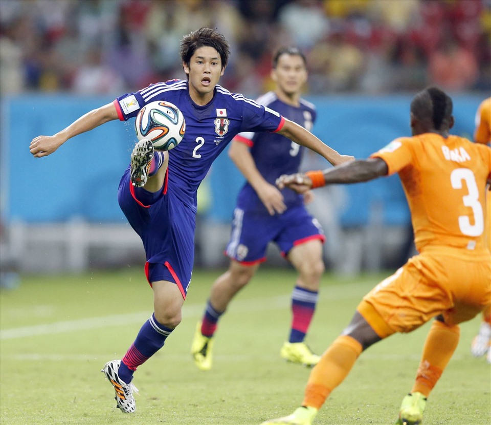 Danh thủ Atsuto Uchida hy vọng tuyển Nhật Bản sẽ thắng đậm tuyển Việt Nam và trả món nợ trước Oman. Ảnh: Kyodo.
