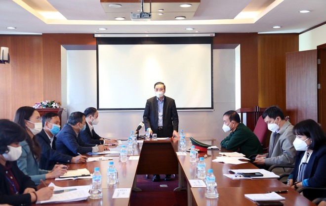 Chủ tịch UBND TP chỉ đạo tại buổi làm việc với khu công nghiệp Hà Nội - Đài Tư (quận Long Biên). Ảnh: Phú Khánh