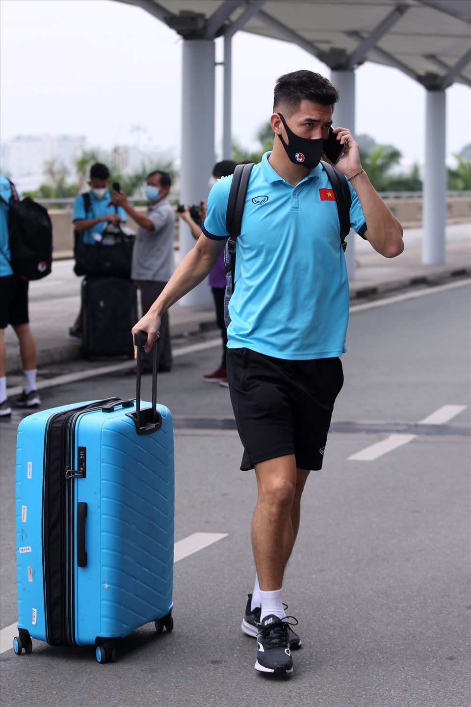 Tiền đạo Nguyễn Tiến Linh tiếp tục là niềm hy vọng trên hàng công của đội tuyển Việt Nam tại AFF Cup 2020. Ở vị trí tiền đạo, Tiến Linh đã ghi 8 bàn thắng sau 20 lần ra sân trong màu áo đội tuyển quốc gia. Tài năng của cầu thủ này đã được kiểm chứng ở vòng loại World Cup 2022 khi ghi đến 7 bàn thắng trong 13 trận đấu.