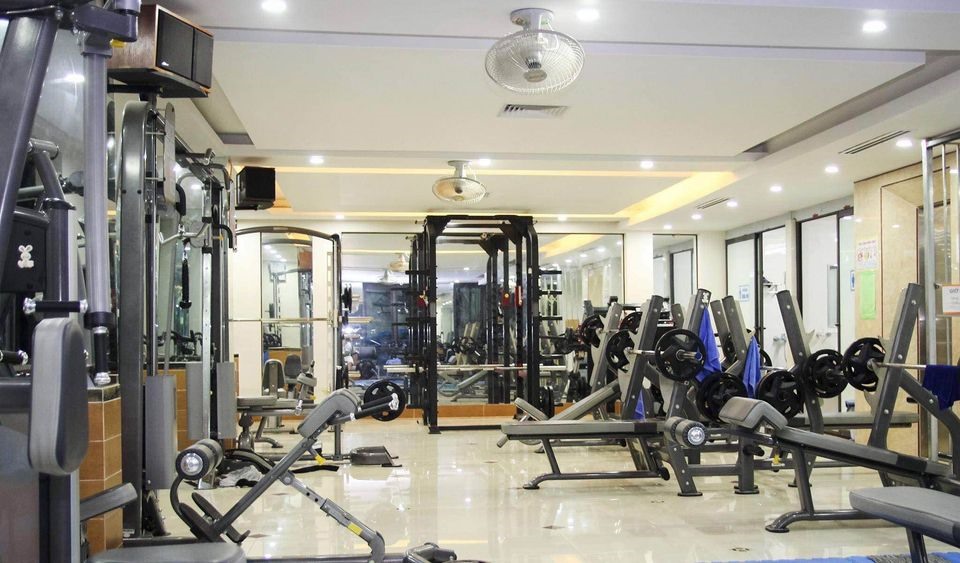 Một phòng gym với đầy đủ trang thiết bị hiện đại trên phố Phùng Khoang, Hà Đông, Hà Nội đang được rao bán (Ảnh: L.T)