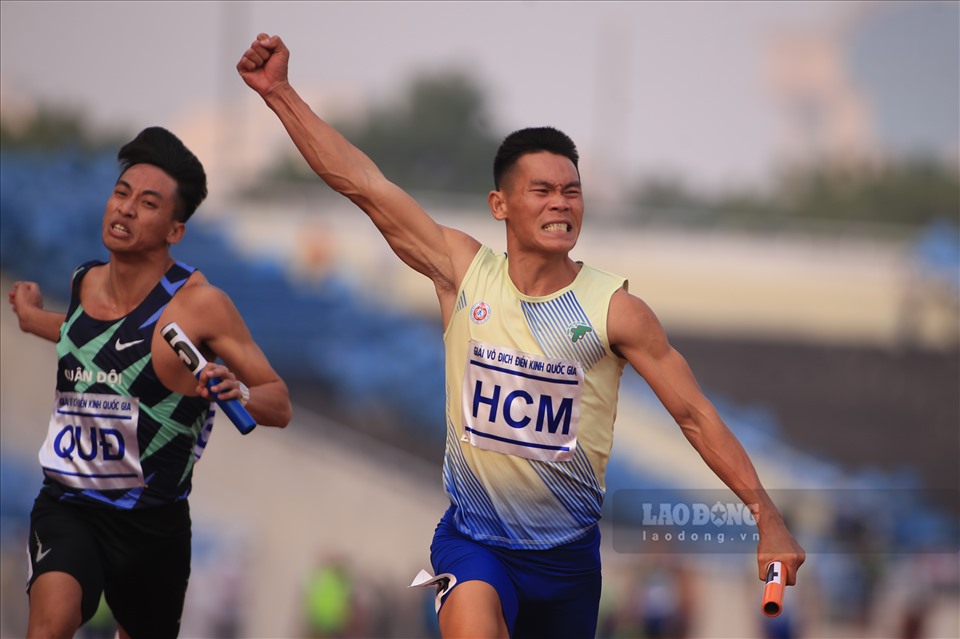 Thành tích của TP Hồ Chí Minh giành huy chương vàng là 41 giây 64.