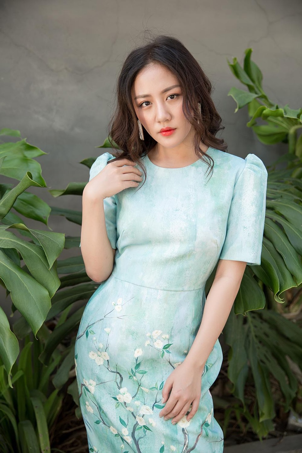 Nữ ca sĩ Văn Mai Hương là một trong những nghệ sĩ góp mặt tại chương trình. Ảnh: NVCC