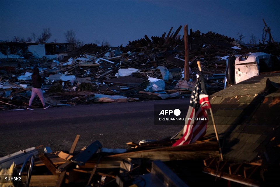 Thiệt hại do lốc xoáy gây ra ở Mayfield, Kentucky. Ảnh: AFP