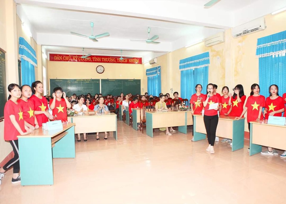 Trường THCS Trương Hán Siêu tổ chức các cuộc thi trí tuệ tạo sân chơi cho các học sinh yêu thích bộ môn tiếng Anh. Ảnh: NT