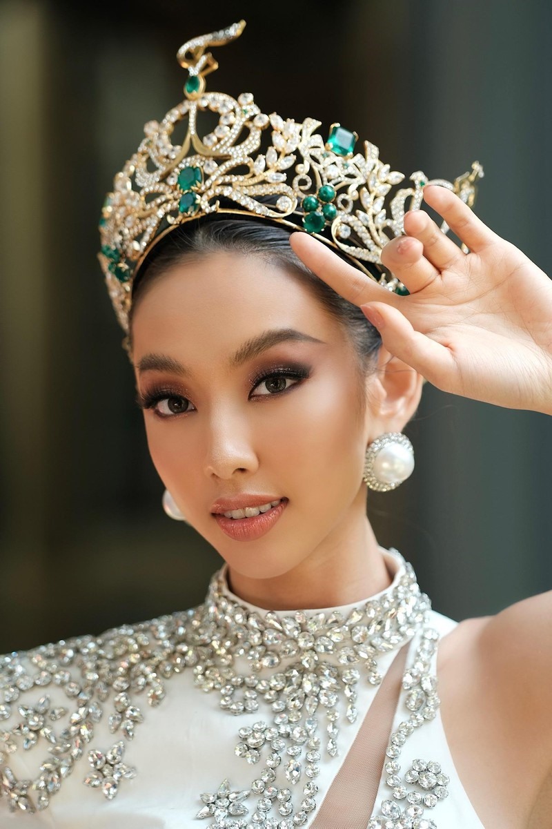 Tại cuộc thi Hoa hậu Việt Nam 2018 trước đó, cô cũng được chú ý nhờ vẻ đẹp ngọt ngào, nữ tính của mình.