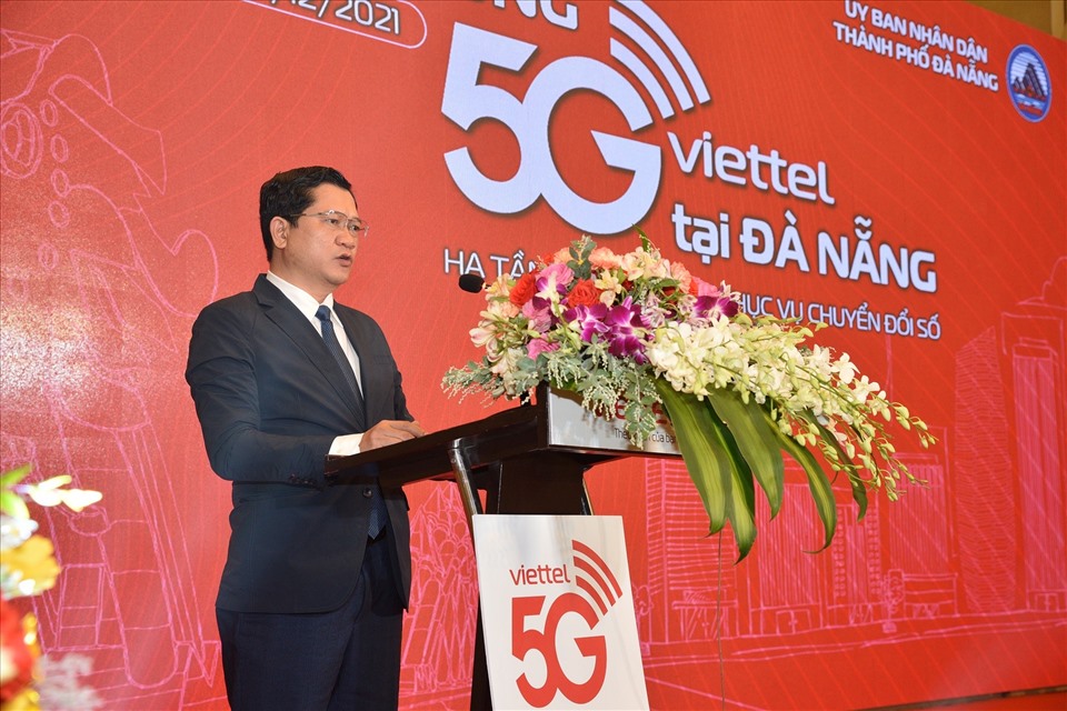 Ông Trần Phước Sơn Phó Chủ tịch UBND Thành phố Đà Nẵng phát biểu tại lễ khai trương mạng 5G Viettel