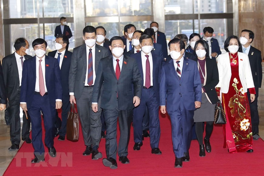 Chủ tịch Quốc hội Hàn Quốc Park Byeong-seug đón Chủ tịch Quốc hội Vương Đình Huệ. Ảnh: TTXVN
