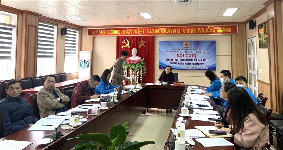 Các đại biểu dự Hội nghị tại điểm cầu LĐLĐ tỉnh Cao Bằng. Ảnh: CĐCB