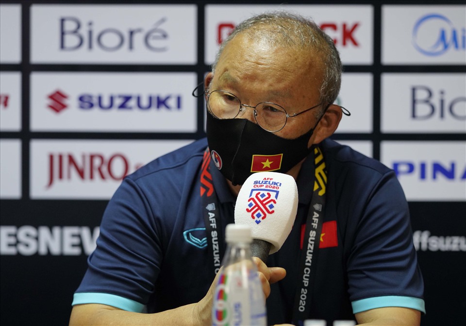 Huấn luyện viên Park Hang-seo hy vọng Indonesia chơi tấn công trước tuyển Việt Nam. Ảnh: VFF