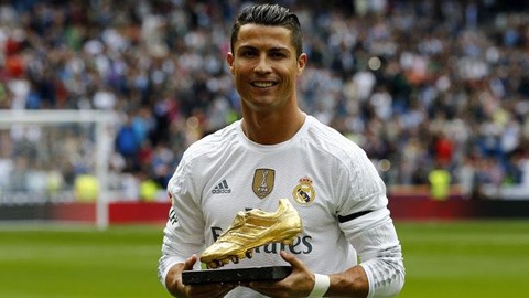 CR7 khi còn khoác áo Real Madrid. Ảnh: AFP.