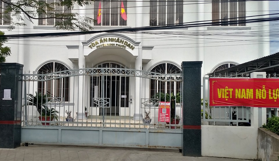 Tòa án huyện Ninh Phước. Ảnh: Đ.C.