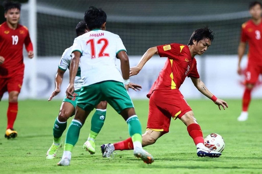 Tuyển Việt Nam chỉ có 1 điểm trước tuyển Indonesia tại AFF Cup 2020. Ảnh: AFP